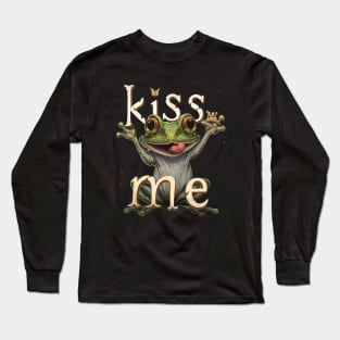 kiss me Long Sleeve T-Shirt